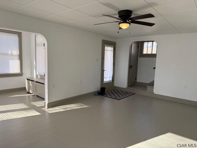 Photo - 1727 Scalp Ave