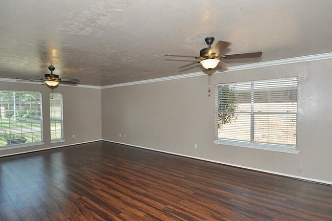 Photo - 23119 S Waterlake
