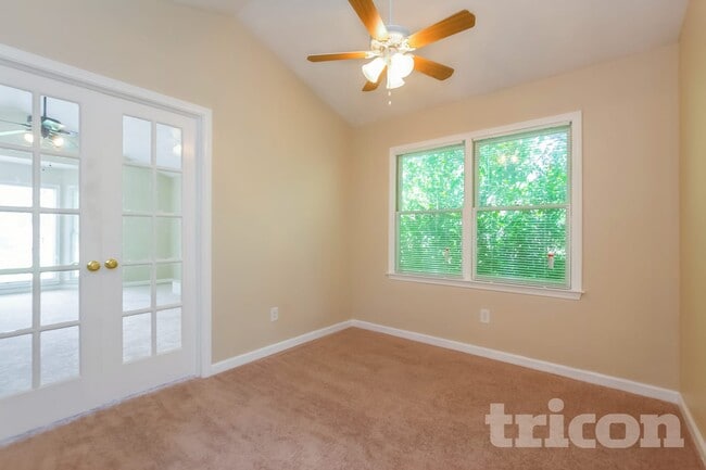 Photo - 43 Breckenridge Ct