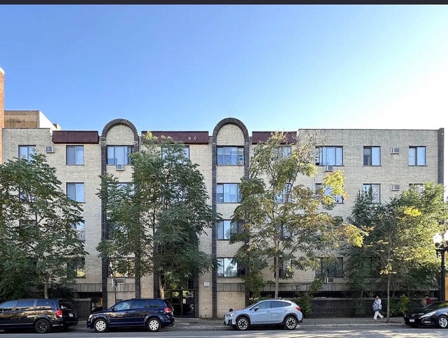 Photo - 1515 W Morse Ave Unit ONE BEDROOM