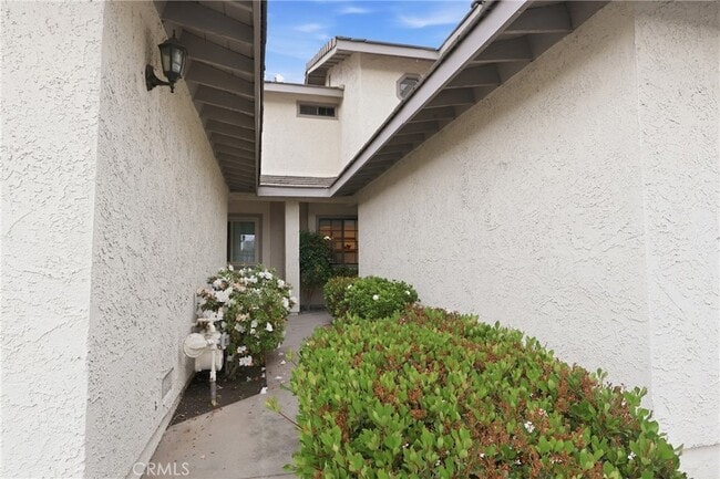 Photo - 1994 E Cienega Ave Unit B