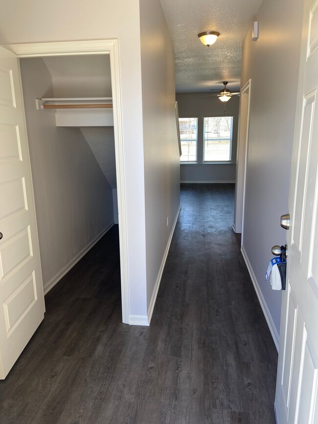 Photo - Now Preleasing! Comfortable Three Bedroom | Two and a Half Bath Home in Oak Woods