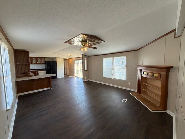 Photo - 941 N Bucks Pocket Rd SE