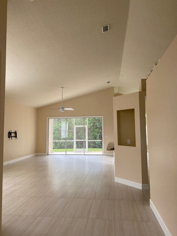 Photo - 1159 Kilkenny Ln