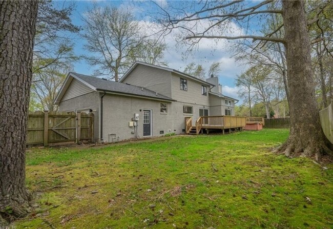 Photo - Fully renovated 4BR, 2.5BA home in the highly desired Great Neck Meadows!
