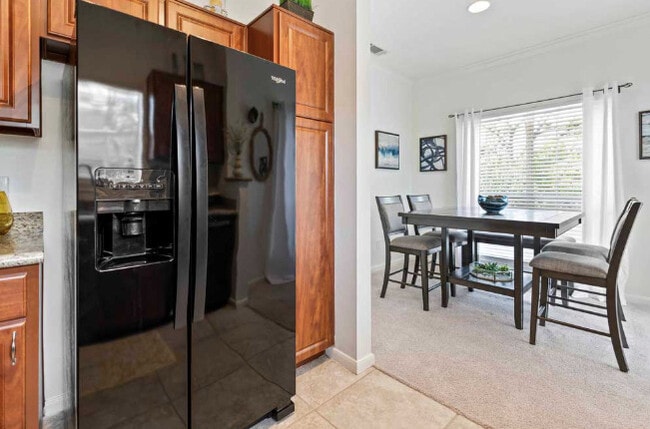 Photo - Open, Light, Inviting Unit BELL2