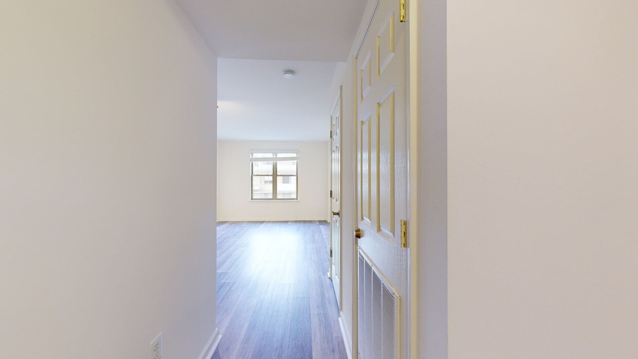 Photo - Andover House
