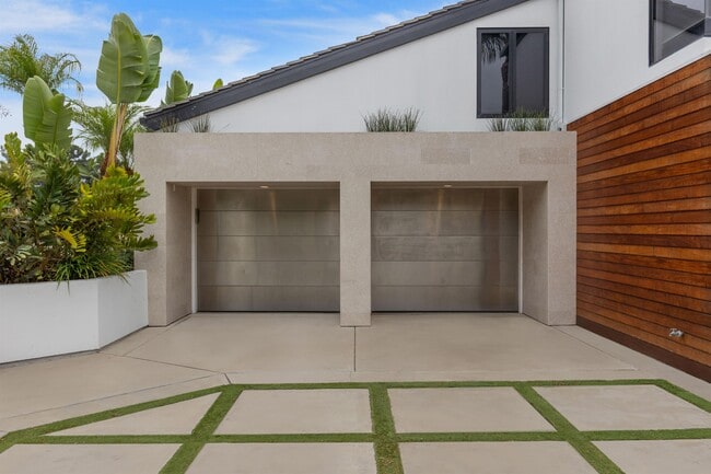 Photo - 715 Bayside Dr