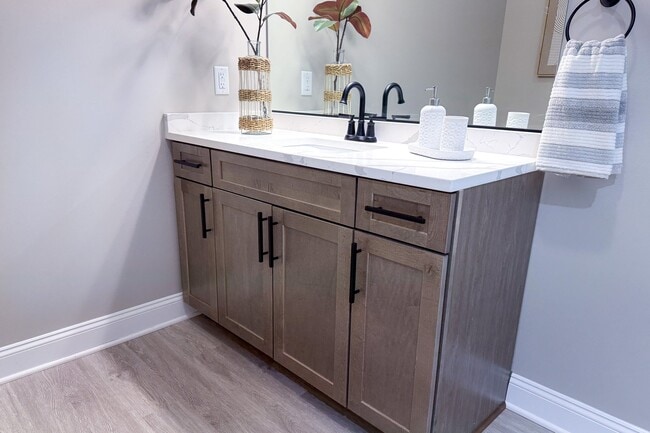 Photo - The Greens Luxury Apartments