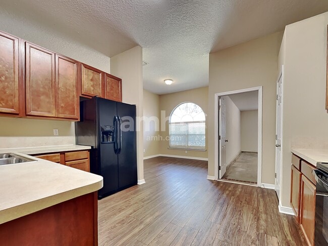 Photo - 2091 Cherokee Cove Trl