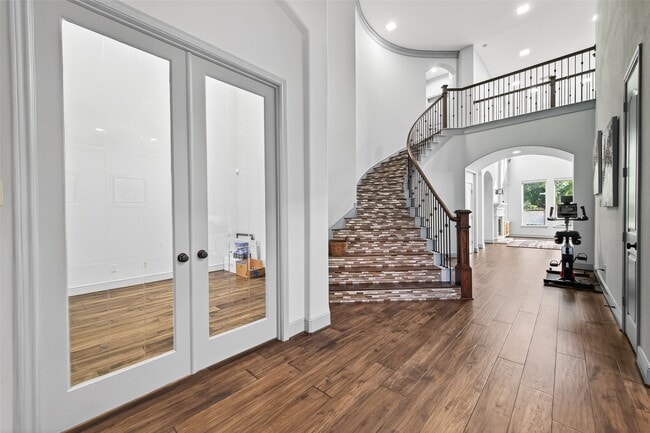 Photo - 17307 Endel Way