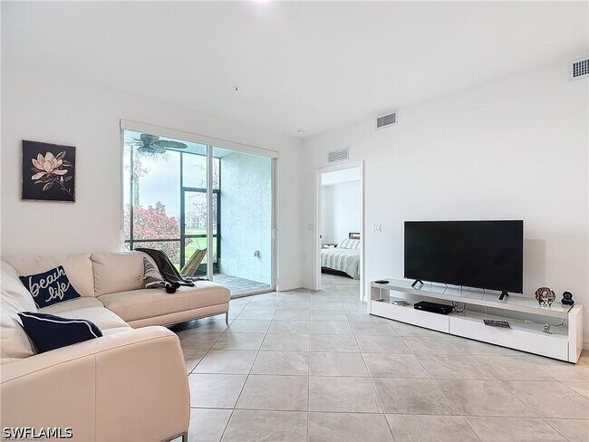 Photo - 5453 Double Eagle Cir Unidad 3115