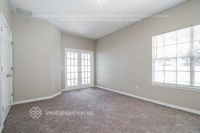 Photo - 750 W Artesia St