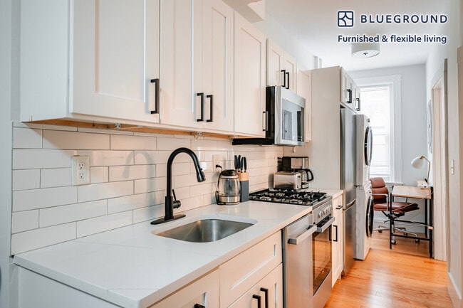 Photo - 152 Salem St Unidad FL1-ID1257