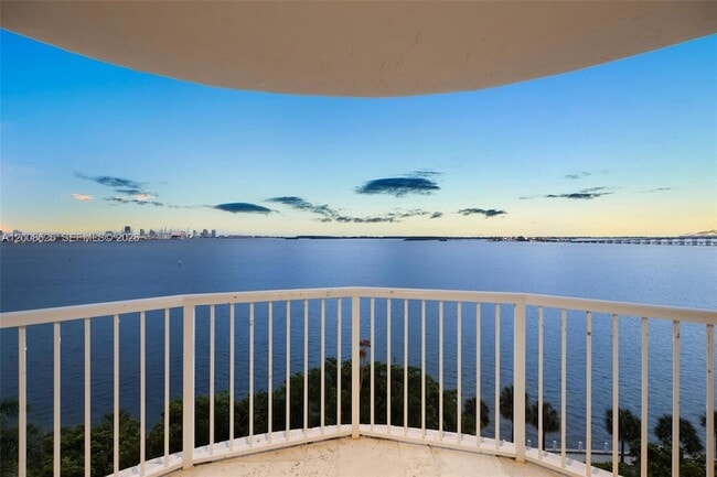 Photo - 1420 Brickell Bay Dr Unit 1001A