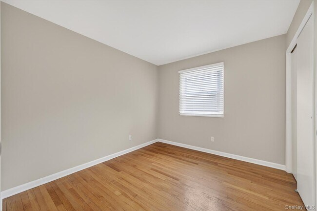 Photo - 68 Graywood Rd