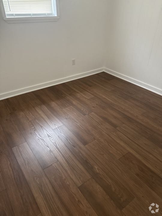 Building Photo - 1032 Oak Ave Unit 1032 Oak Ave Rental