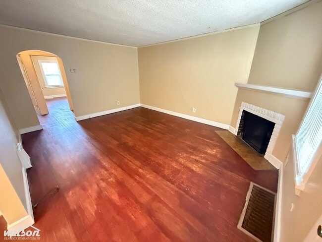 Photo - 211 S 16th Ave Unit 211