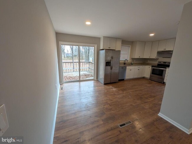 Building Photo - 2610 Ellicott Dr