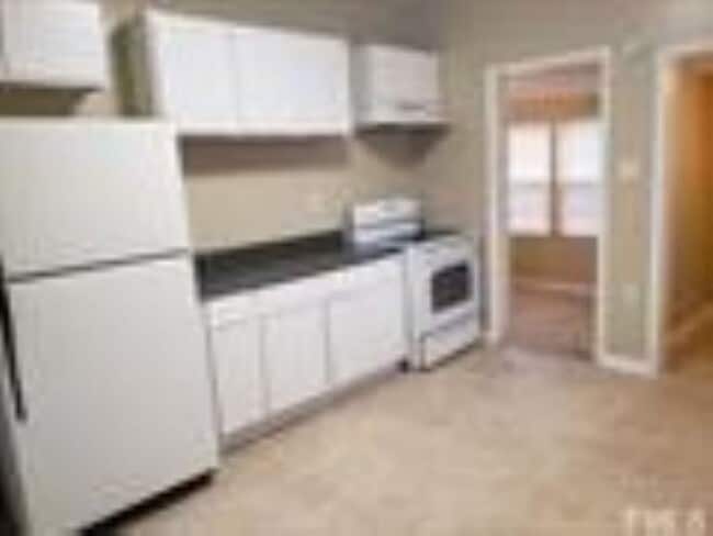 Photo - Cute, 2 Bedroom Bungalow in historic East ...