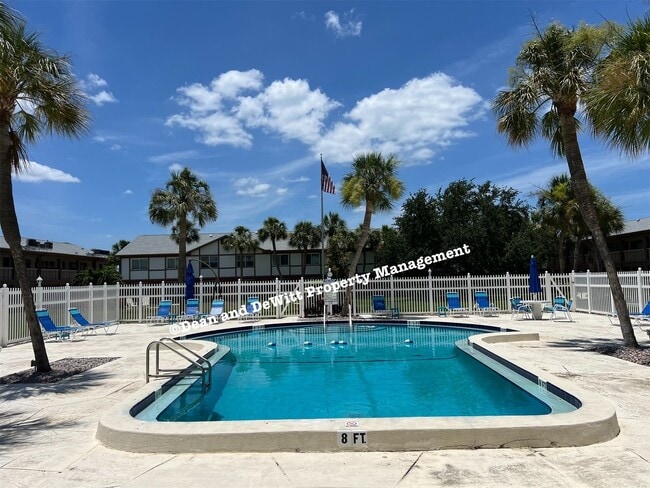 Building Photo - 1 Bed/1 Bath - Unit 212