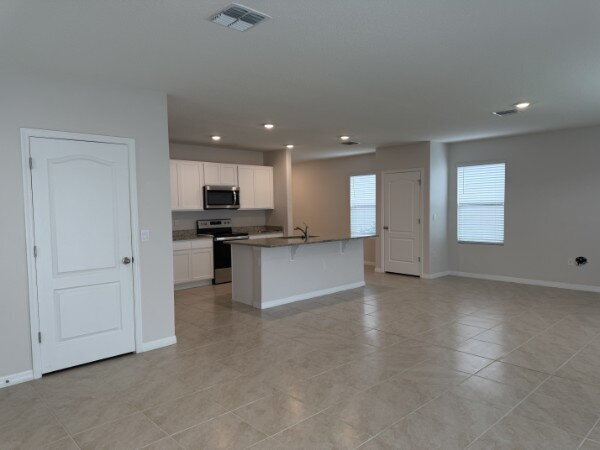 2099 Tay Wes Dr