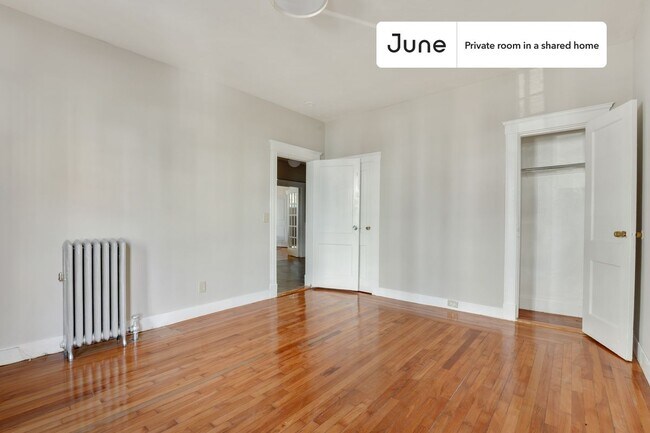 Photo - Room in Shared 4 bed/1 bath home Unidad C