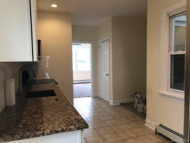 Photo - 6 Nassau Blvd