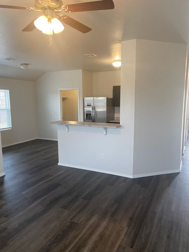 Photo - PRE-LEASING NOW — Comfortable 3-Bedroom | 2-Bath Home in Fox Hollow