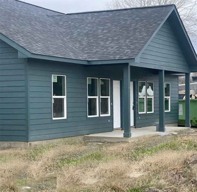 Building Photo - 1318 Stowell Rental
