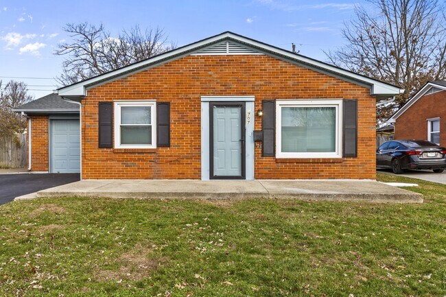 Photo - 1707 Sarasota Ct