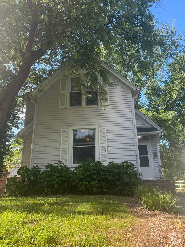 Building Photo - 807 Kingshighway St Rental
