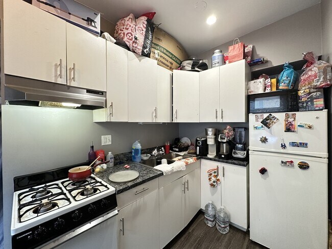 Photo - 5451 N Kenmore Ave Unit J09P