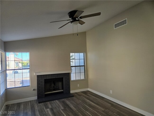 Photo - 4719 Cosley Dr