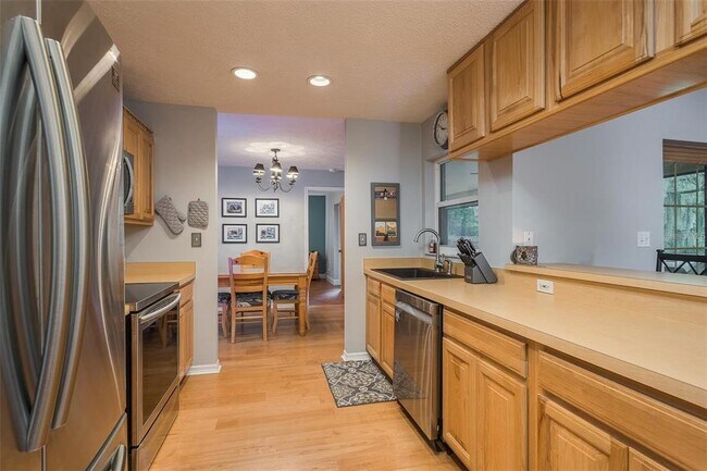 Photo - 18619 Yocam Ave