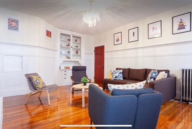 Photo - Brookline 4-Bed/2-Bath with Heat and Hot W... Unit 2