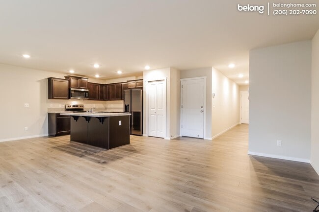 Photo - 18791 108th Ave E