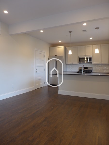 Photo - 45 Thorndike St