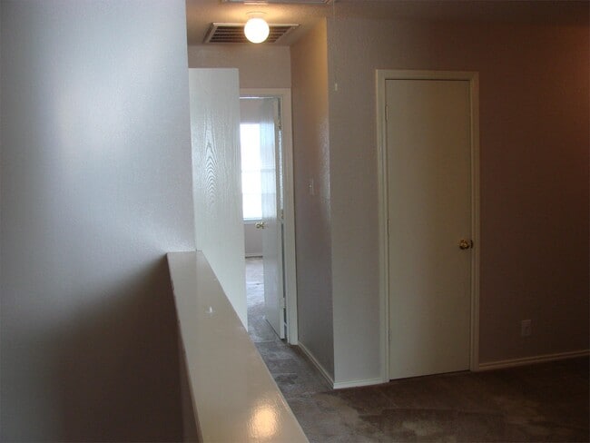 Photo - 73 Autumn Pass