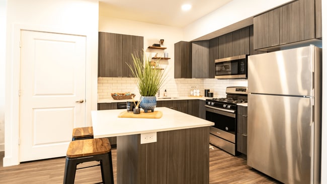 Building Photo - Onyx Apartments