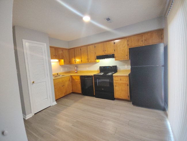 Photo - 7 Duiguid Dr