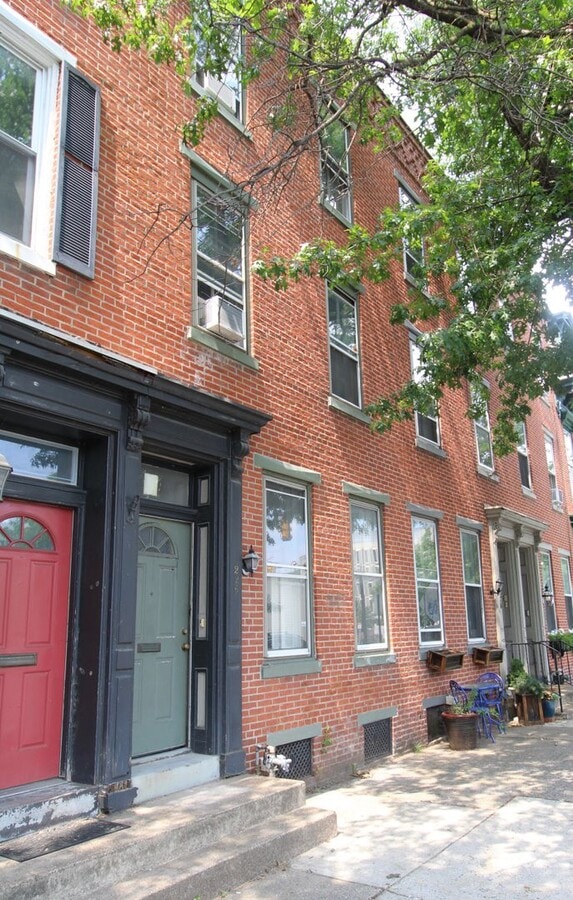 Large 3 Bedroom Single Family Home on Fors... - Large 3 Bedroom Single Family Home on Fors...