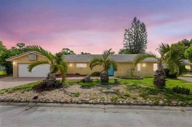 Photo - 10637 Deergrass Ln House