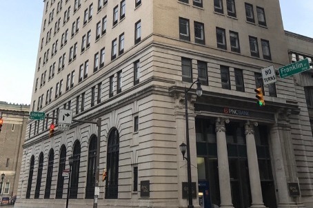 RiverView West (PNC Bank Building) - RiverView West (PNC Bank Building) Apartments