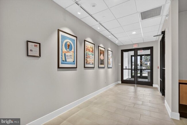 Photo - 624 Main St Unit 205