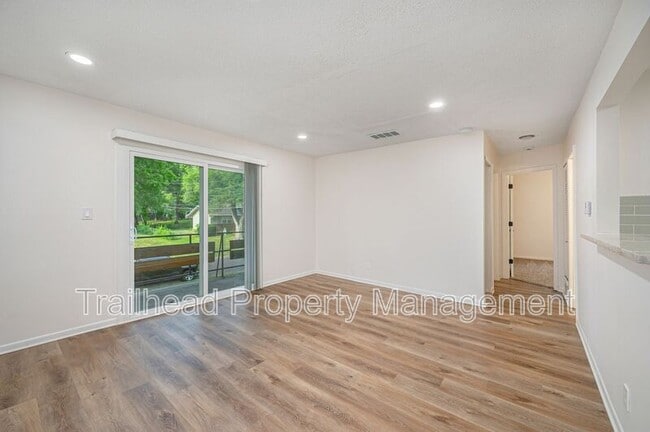 Photo - 6621 W 94th Terrace