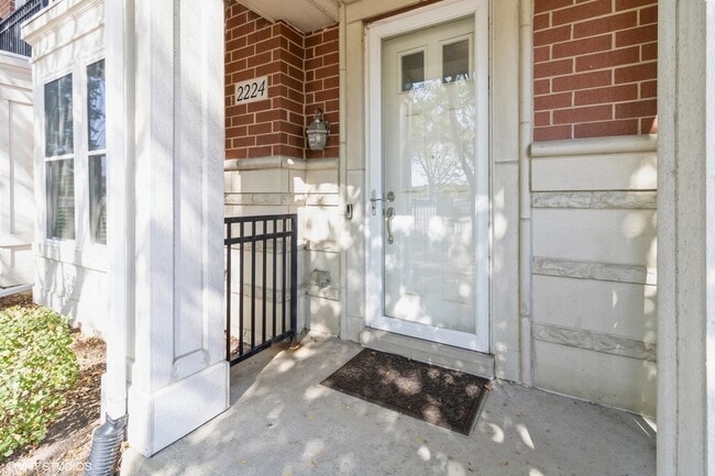 Photo - 2224 S Crambourne Way