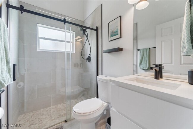 Photo - 5192 Lochwood Ct
