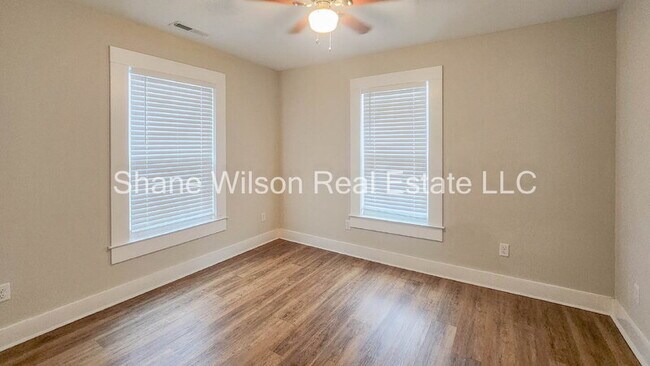 Photo - 3610 Anderson Ave