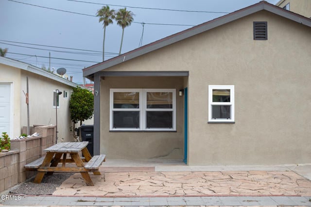 136 Oxnard Ave